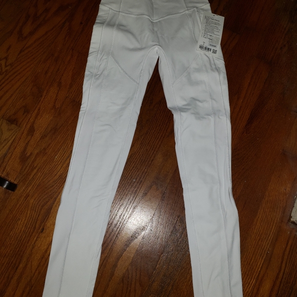 NWT Lululemon ATRP HR pant ll - Picture 3 of 8